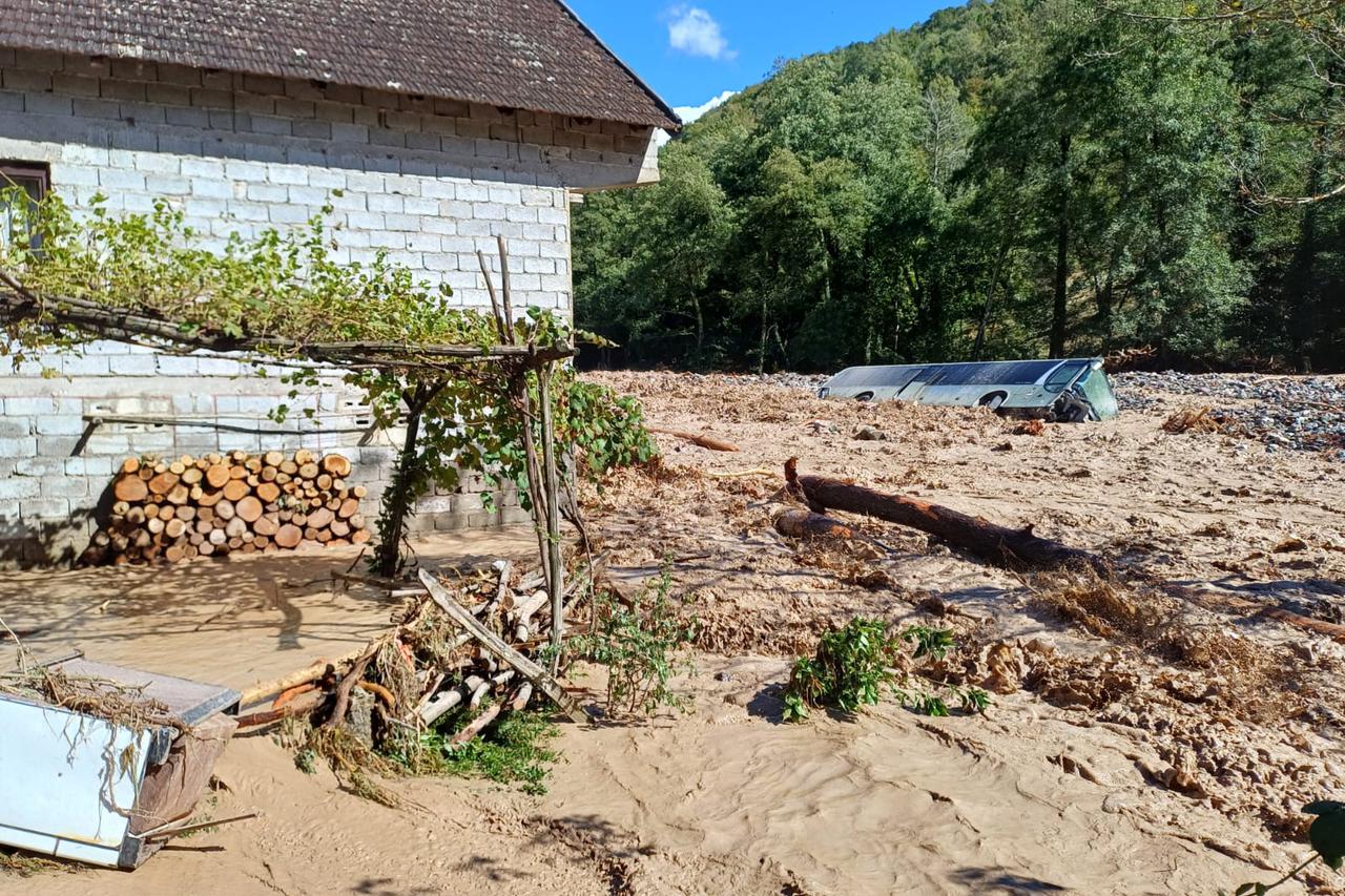 poplave Butrović polje - seonica