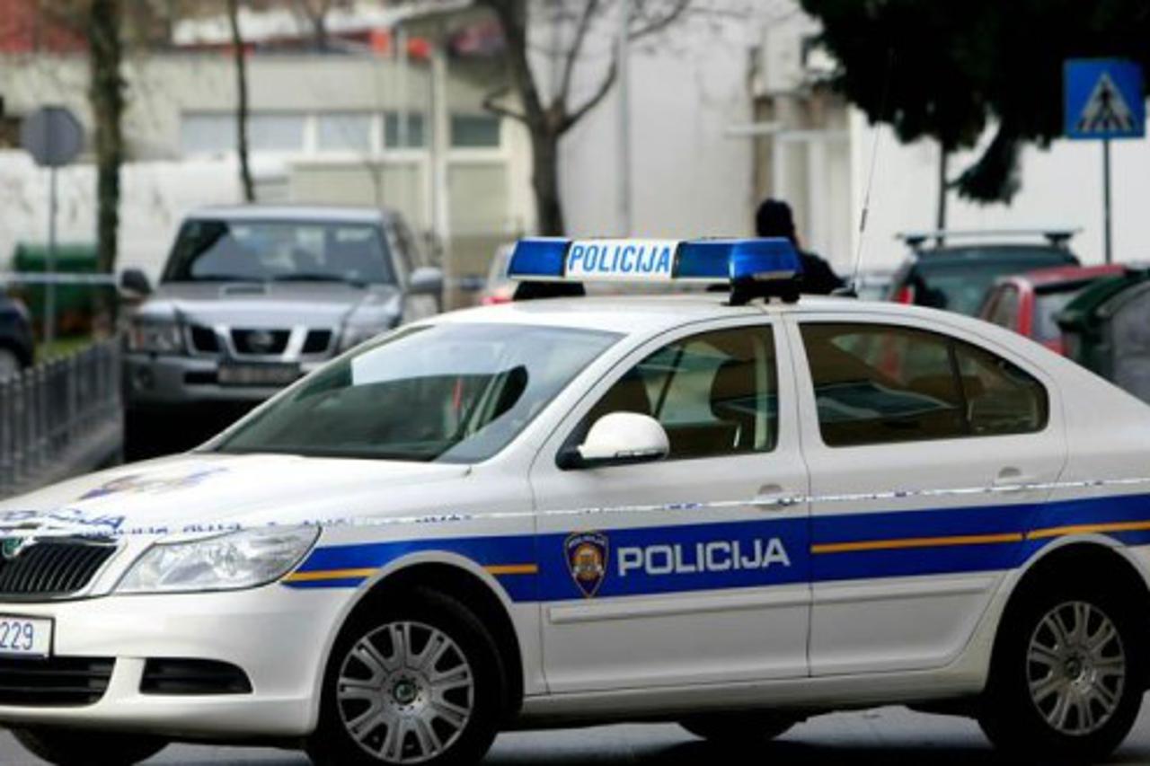 policija zg