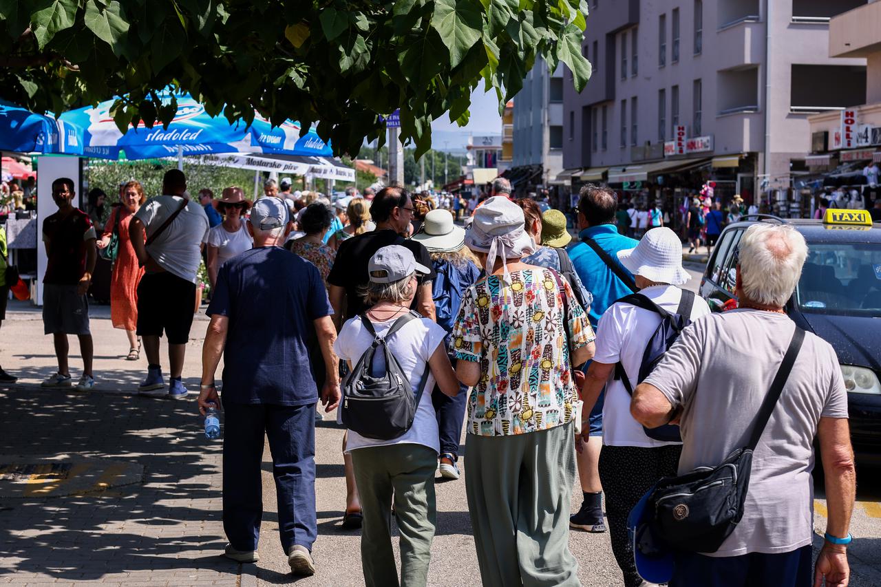 turisti u Međugorju