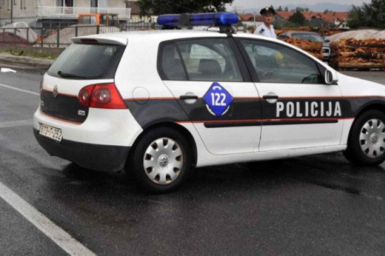 policija auto