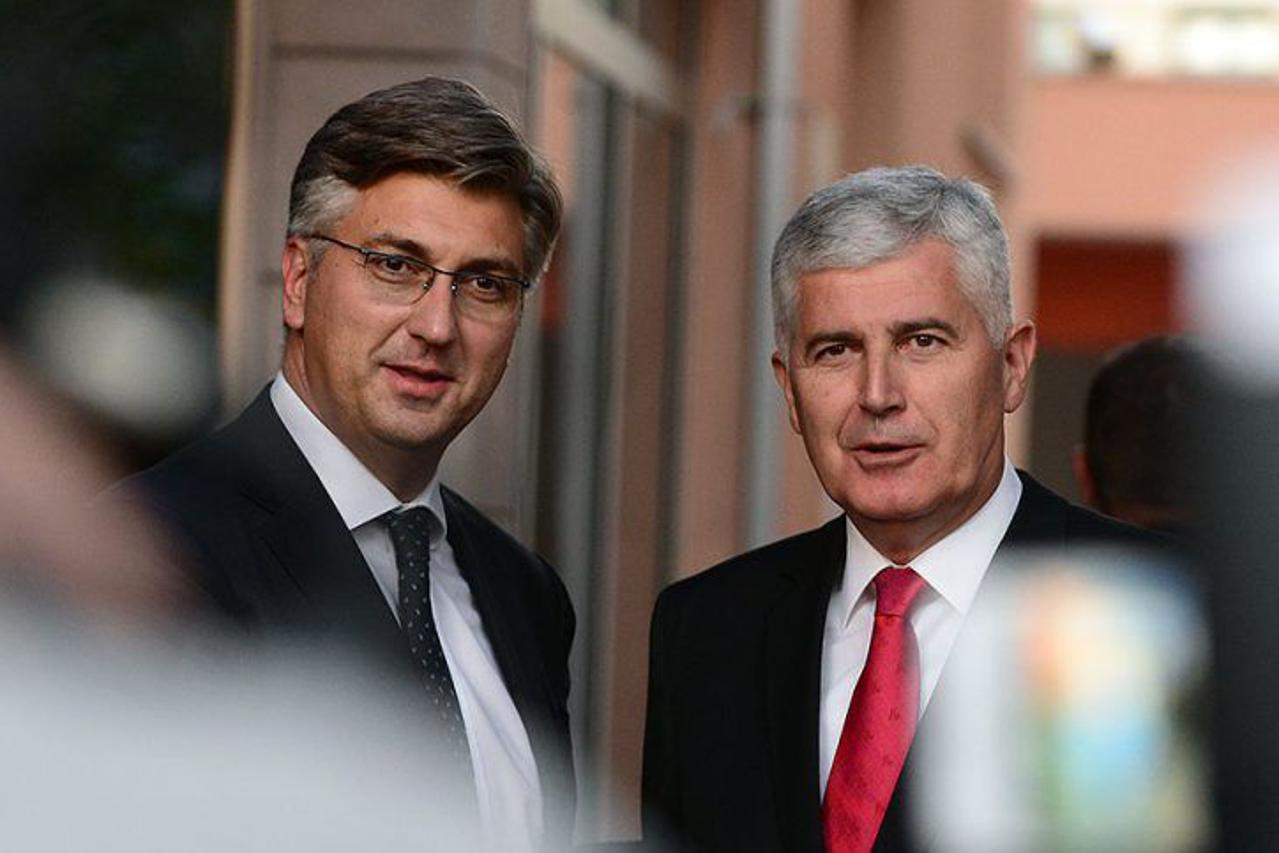 storyeditor/2022-10-26/andrej-plenkovic-dragan-covic.jpg