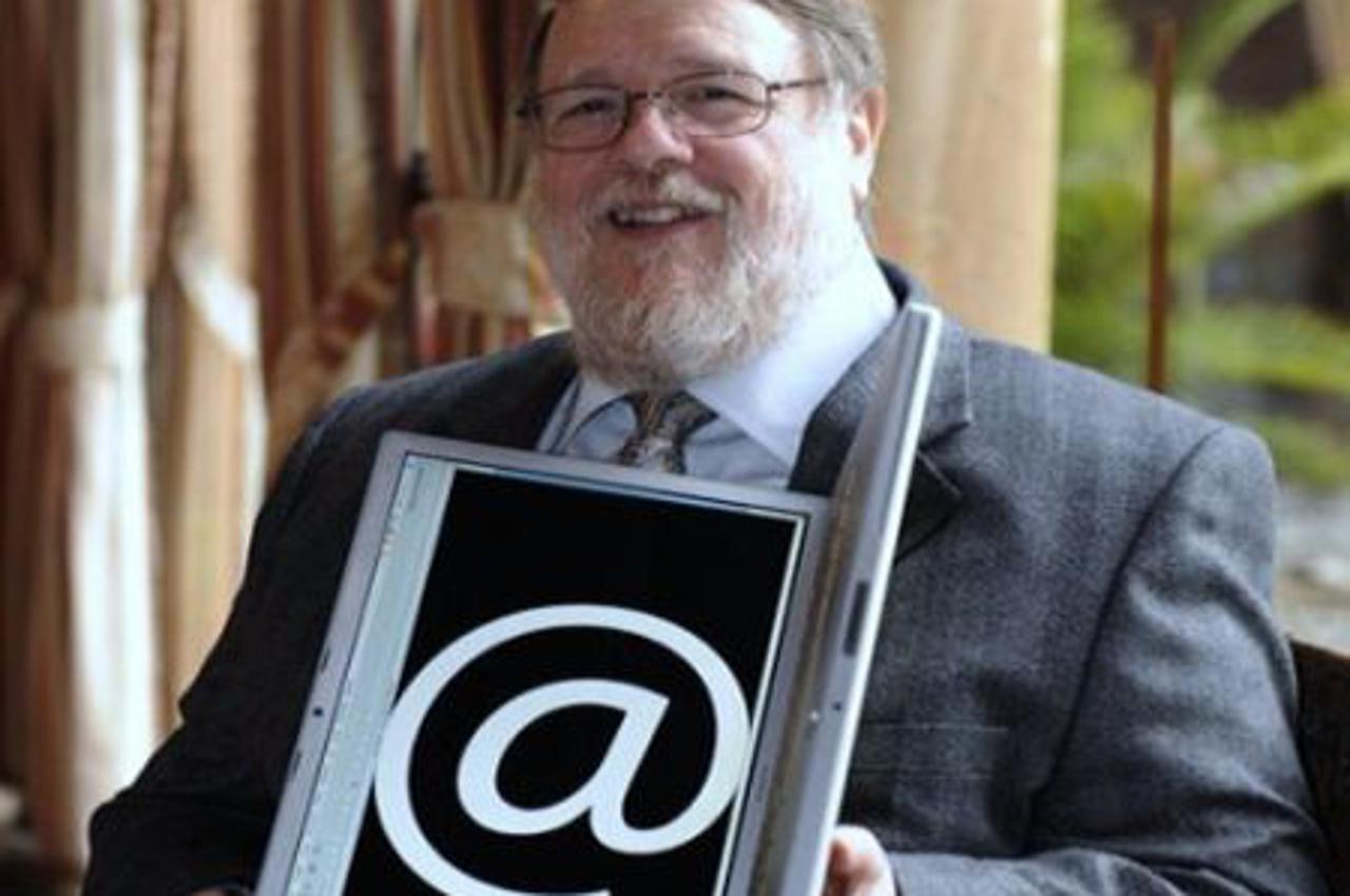 Ray Tomlinson