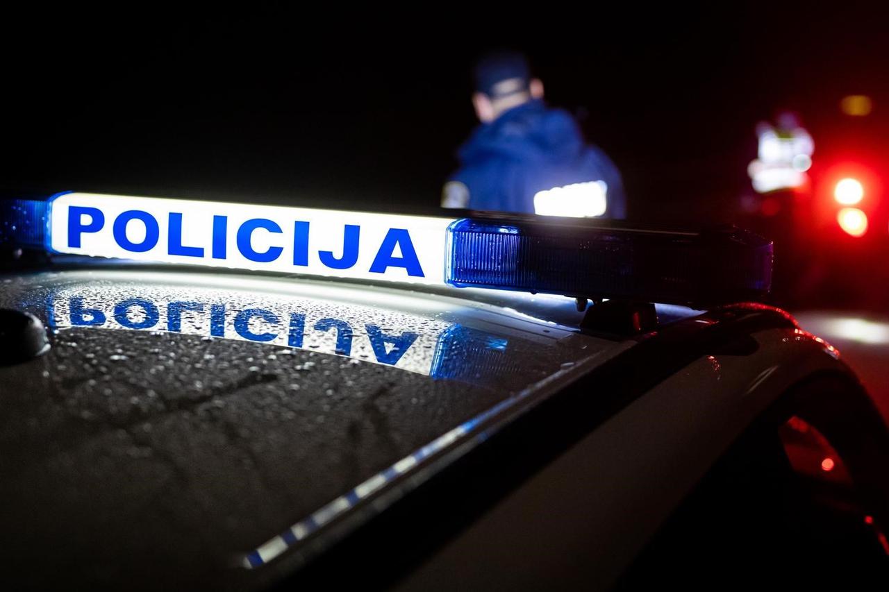 policija